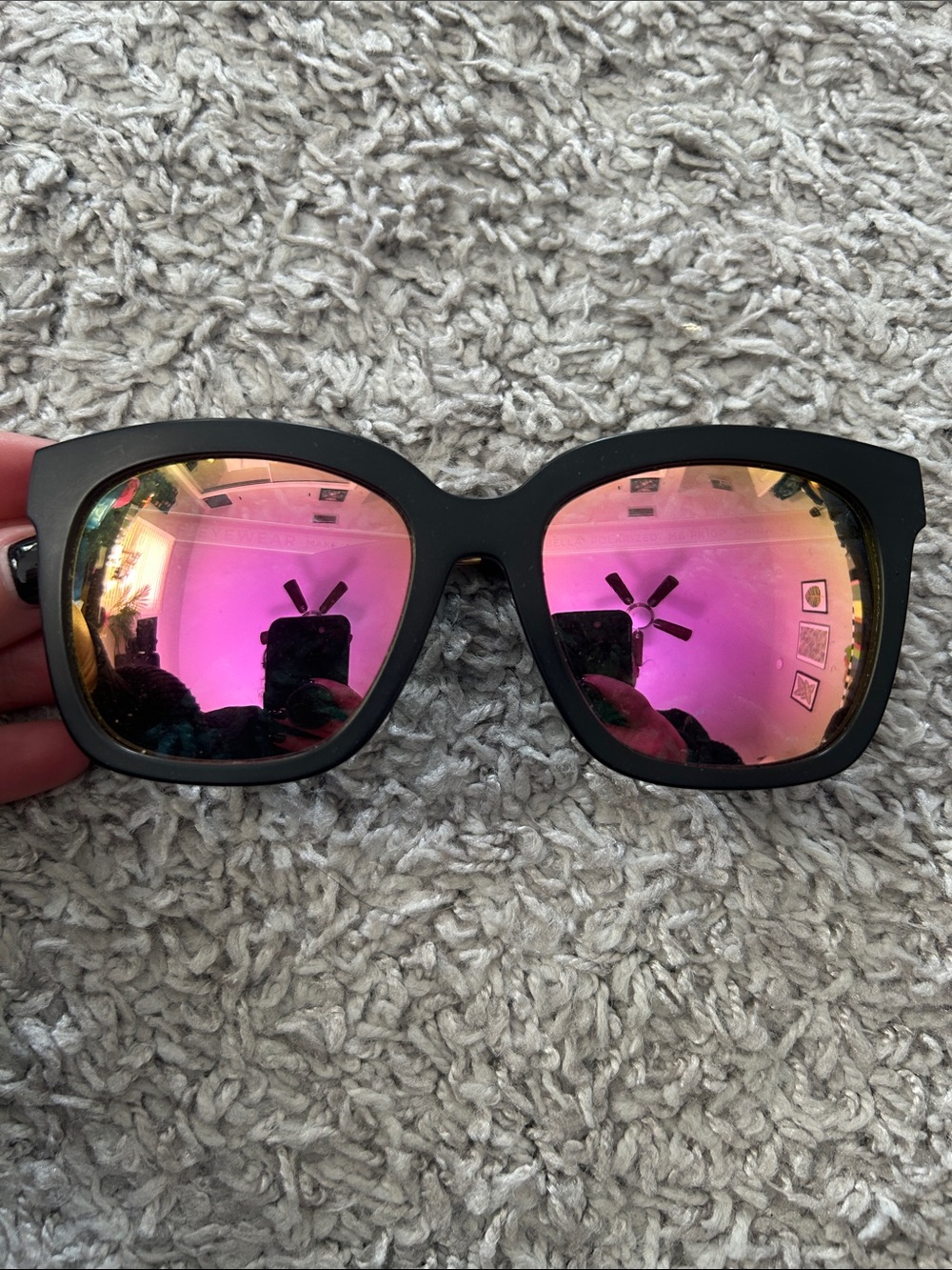 Diff Eyewear Black Frame Sunglasses with Pink Mirrored Lenses